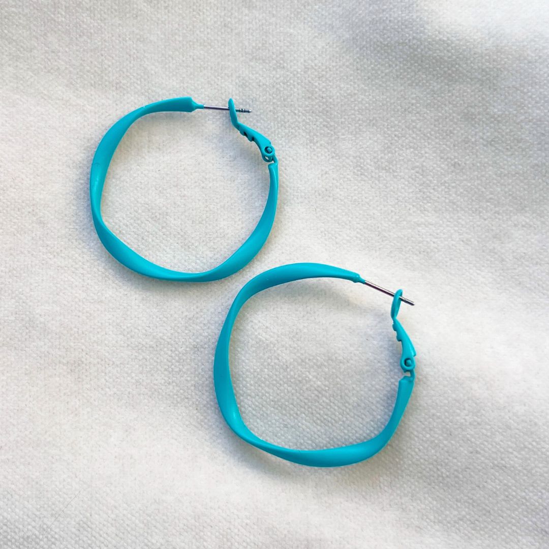 NEW! TWISTY HOOPS